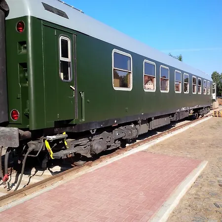 Aussergewohnlich Ubernachten Schlafwagenhotel Ostello Gadebusch