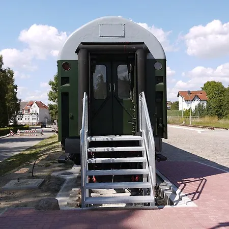 Aussergewohnlich Ubernachten Schlafwagenhotel * Gadebusch