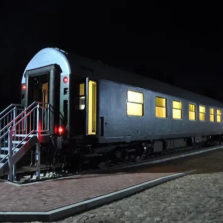 Ostello Aussergewohnlich Ubernachten Schlafwagenhotel Gadebusch